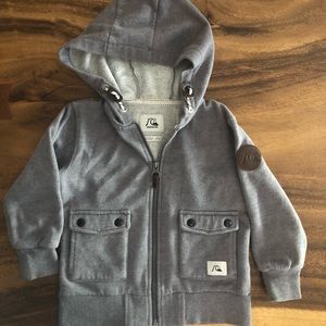 Quicksilver kids jacket size 4